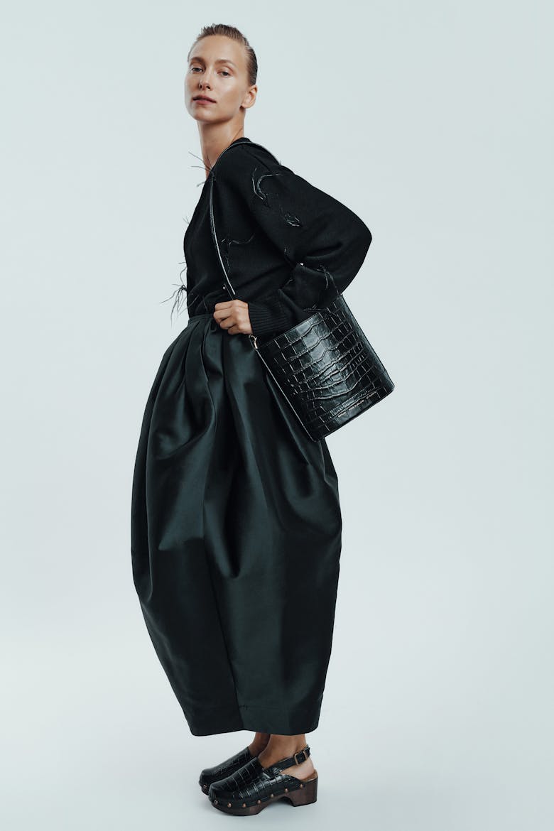 Cylinder Bag “glossy black crocodile”