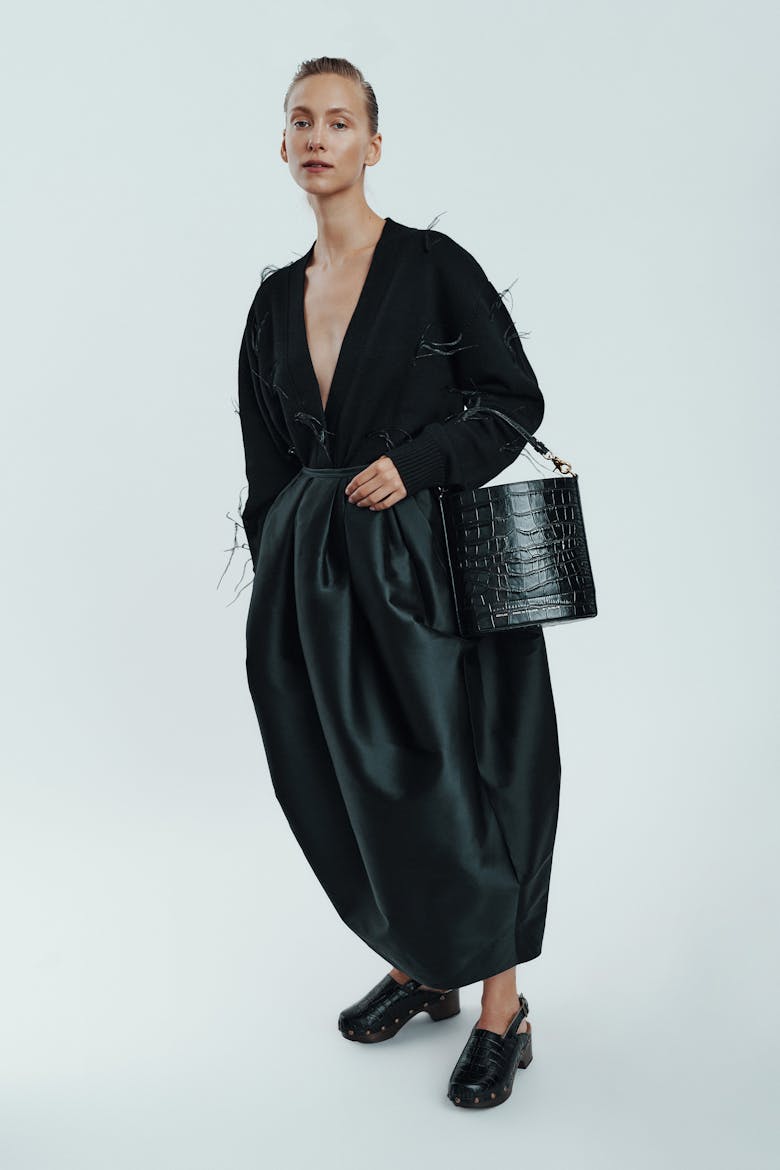 Cylinder Bag “glossy black crocodile”