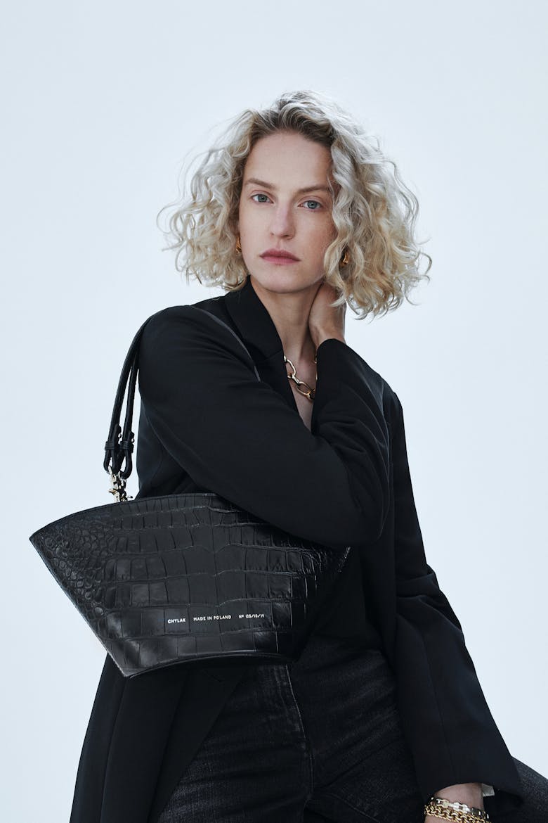 Small Basket Bag “glossy black crocodile”