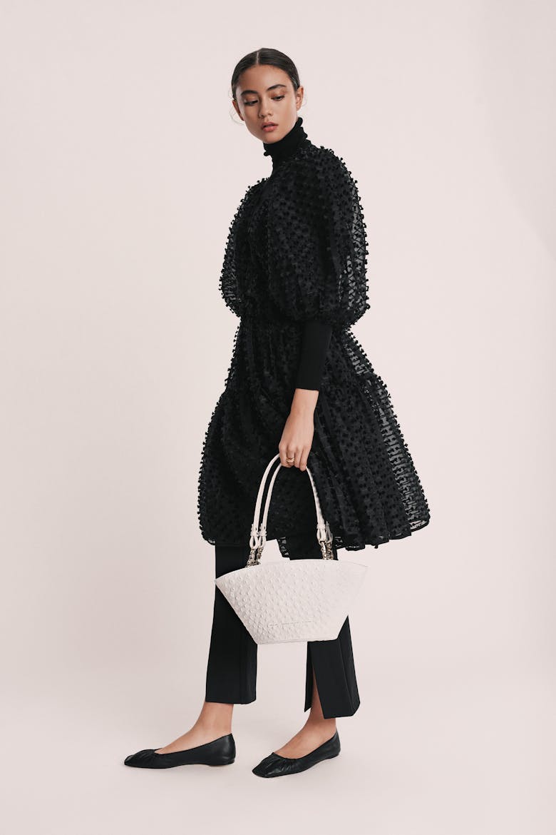 Small Basket Bag “white ostrich”