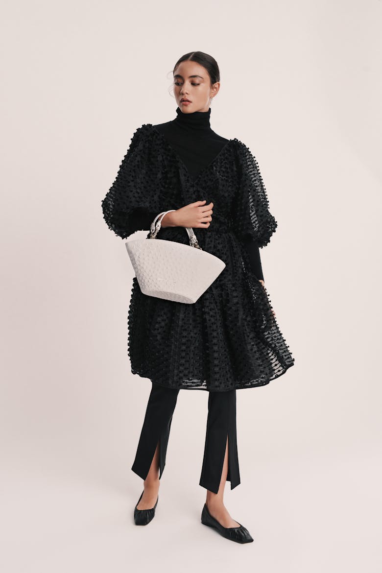 Small Basket Bag “white ostrich”