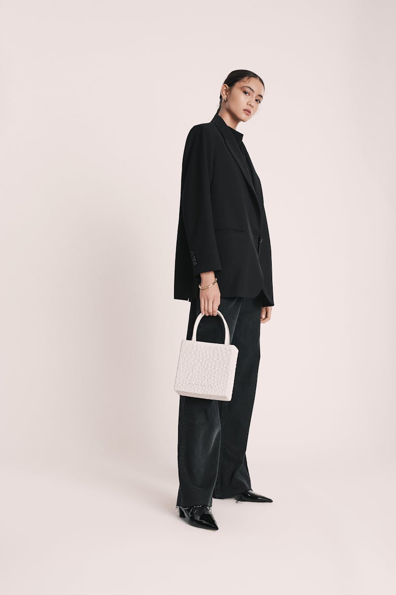 Square Bag “white ostrich”