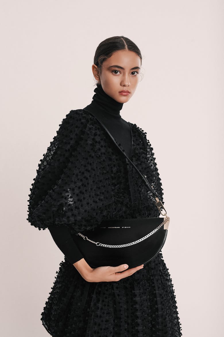 Wide Saddle Bag “glossy black”