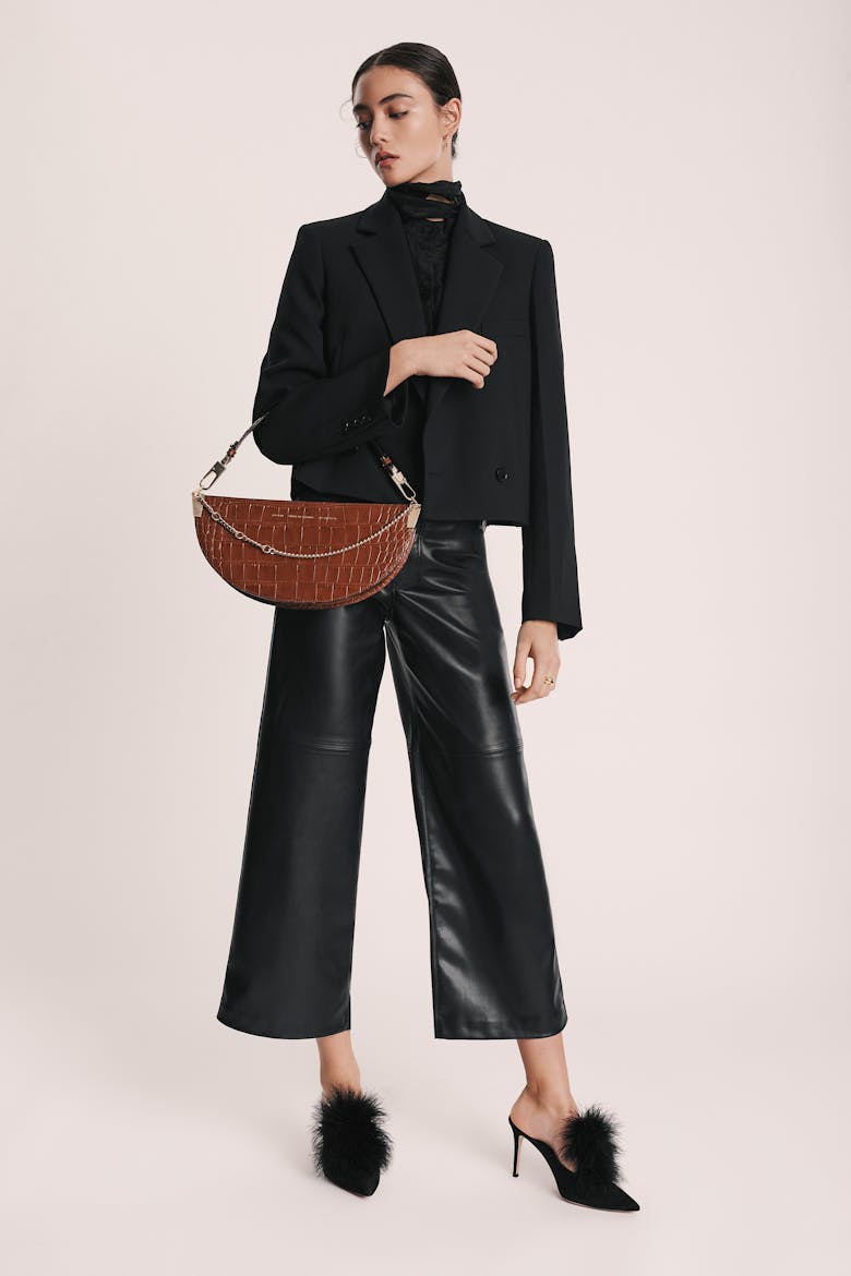 Wide Saddle Bag “glossy caramel crocodile”