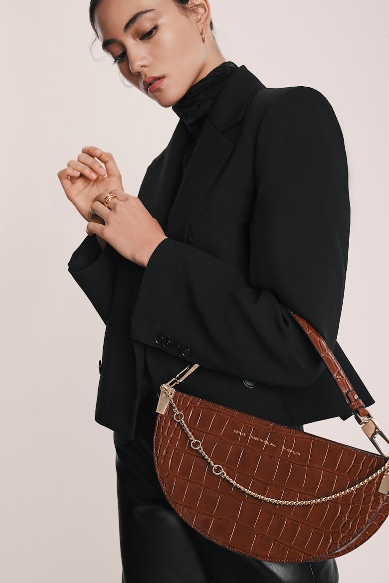 Wide Saddle Bag “glossy caramel crocodile”