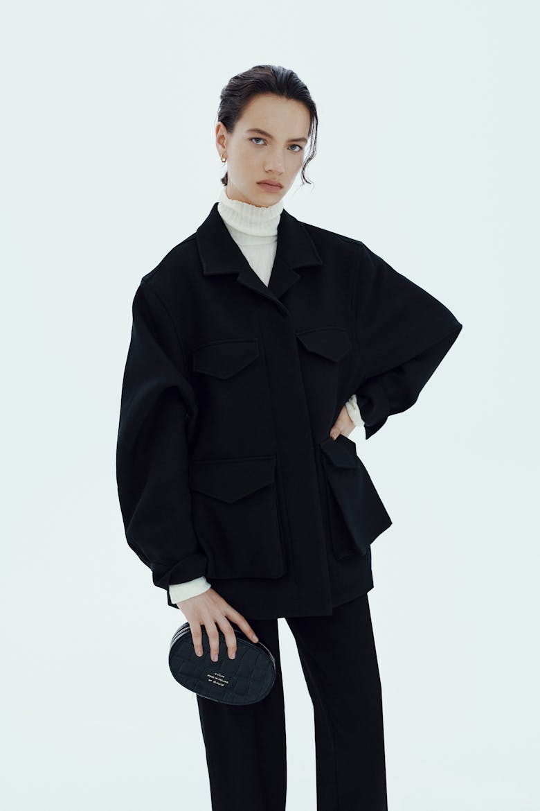 Ellipse Bag “glossy black crocodile”