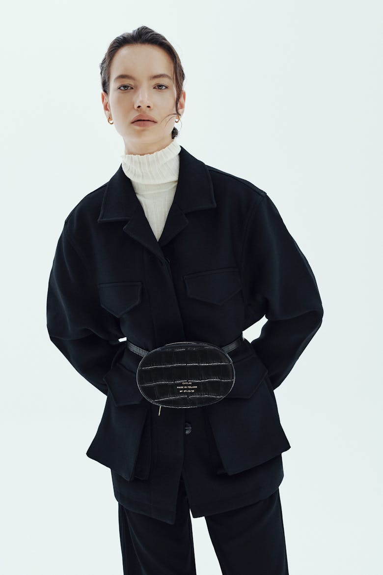 Ellipse Bag “glossy black crocodile”