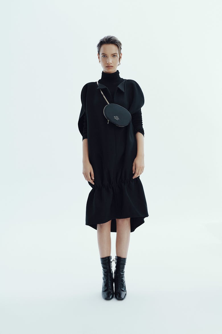 Ellipse Bag “glossy black”