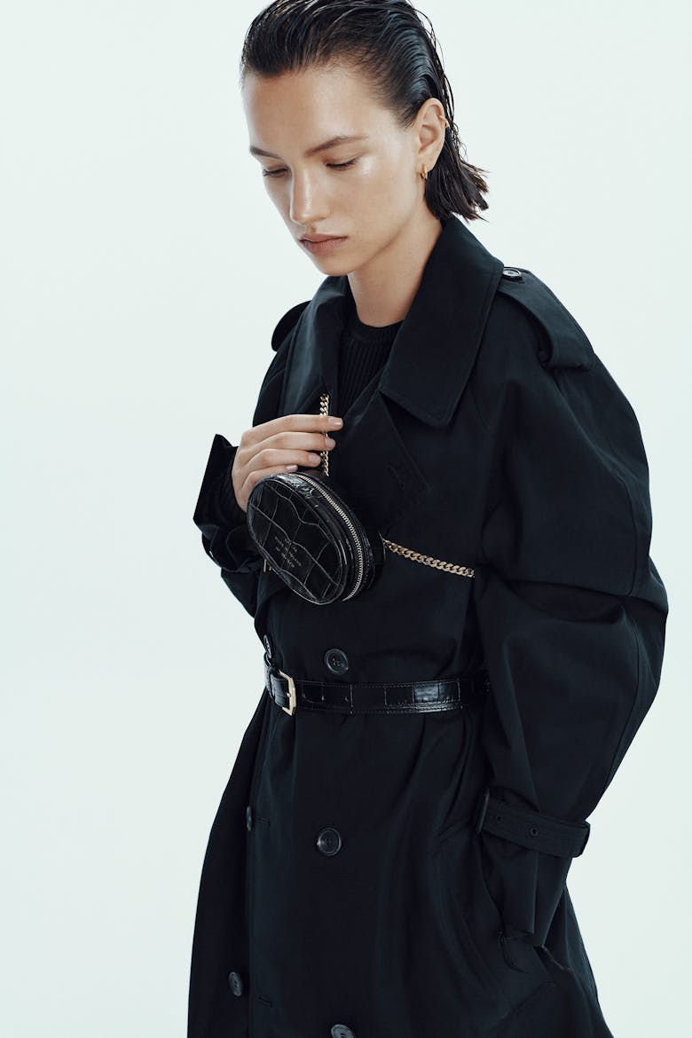 Mini Elipsa„czarny błyszczący krokodyl”  