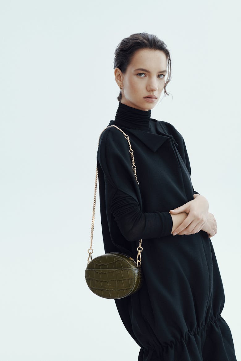 Ellipse Shoulder Bag “olive crocodile”