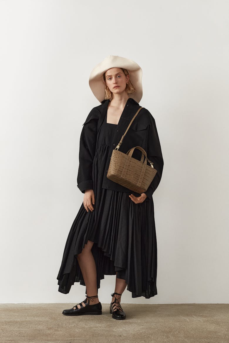 Leather Boat Tote Bag “beige crocodile”