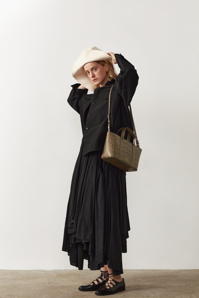 Leather Boat Tote Bag “beige crocodile”