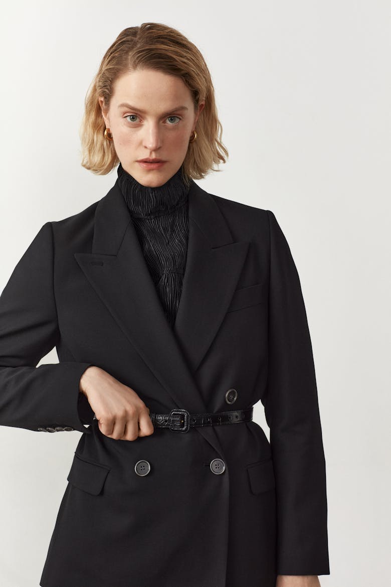 Narrow Belt “glossy black crocodile” 