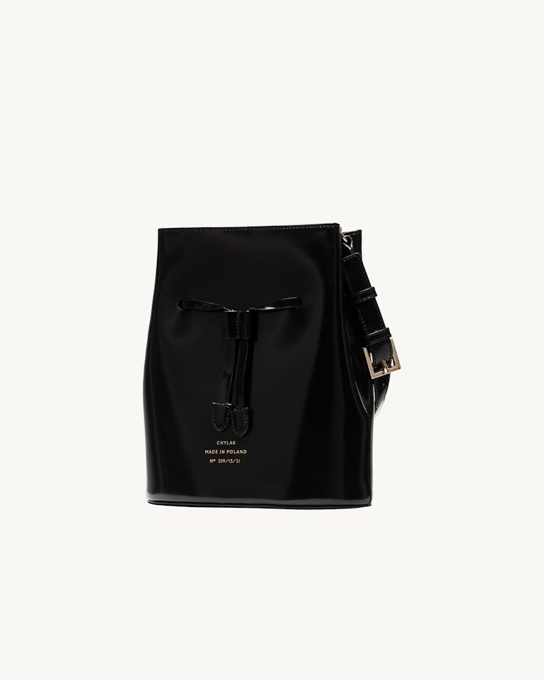 Structured Bucket Bag “glossy black”