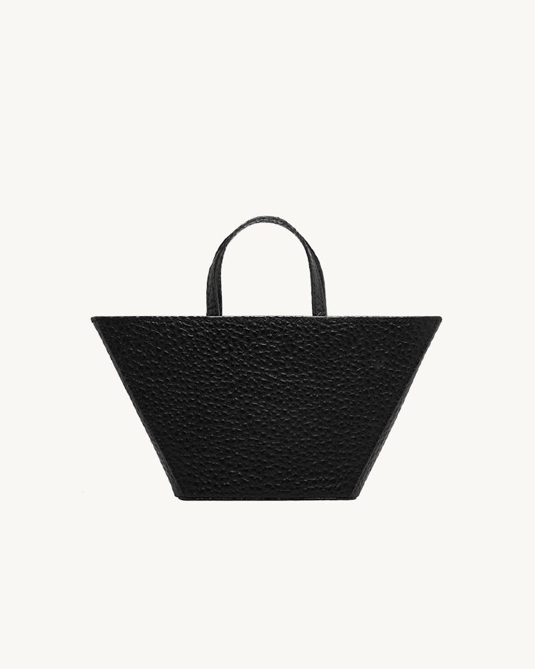 Trapeze Bag “black pebbled leather”