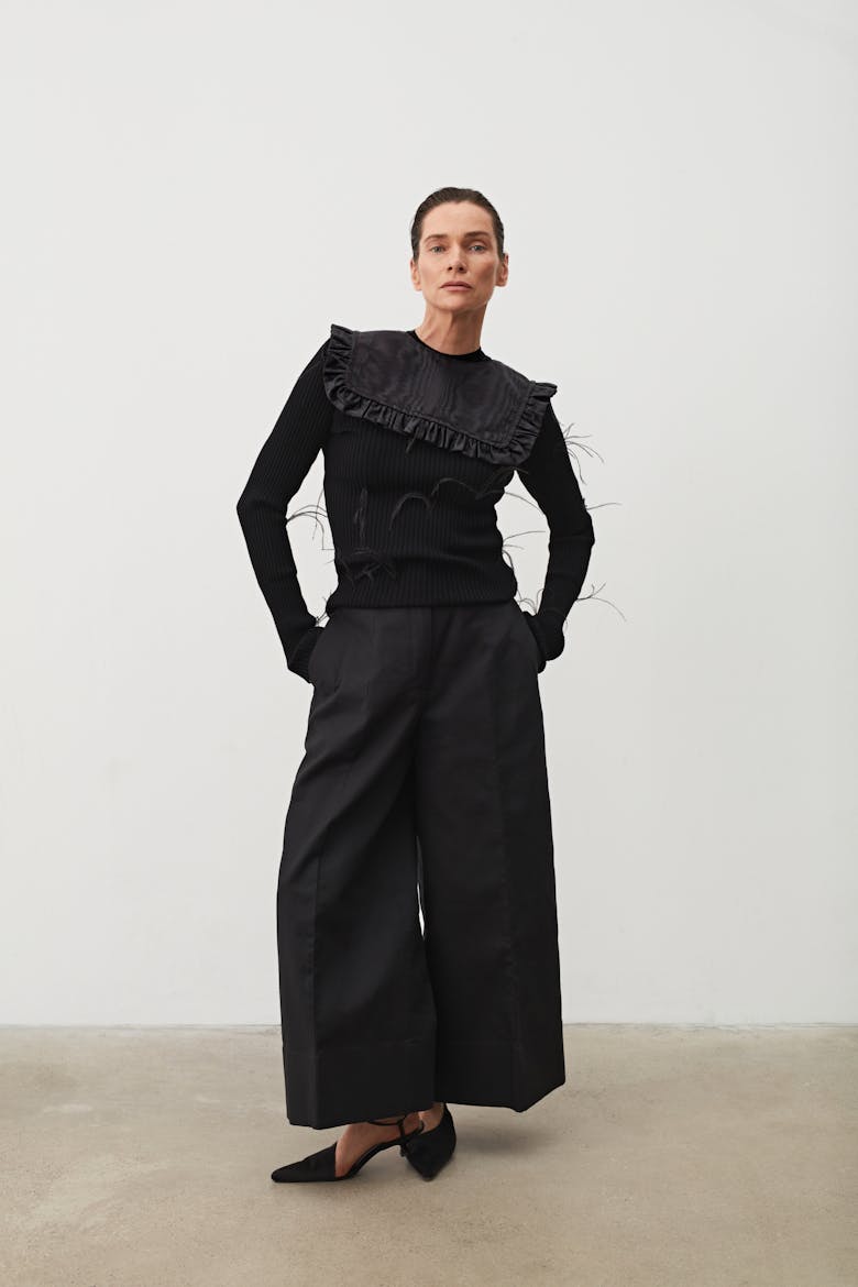 Square Collar Moiré Black