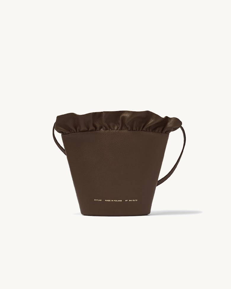 Flounce Bucket Bag “Café-Au-Lait”