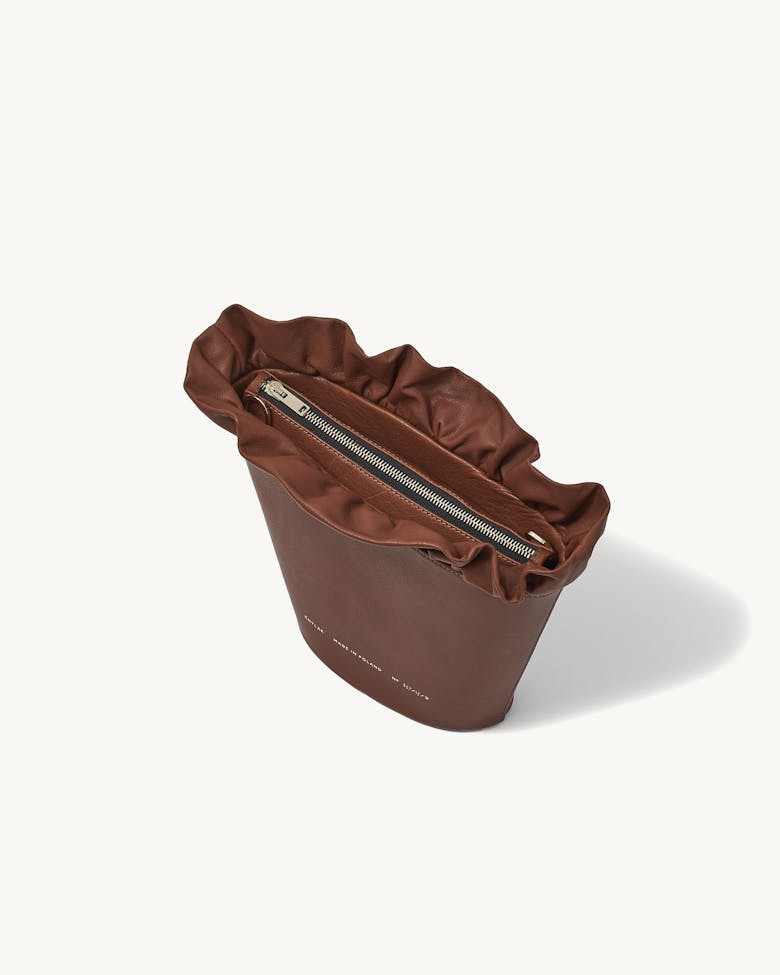 Flounce Bucket Bag Caramel
