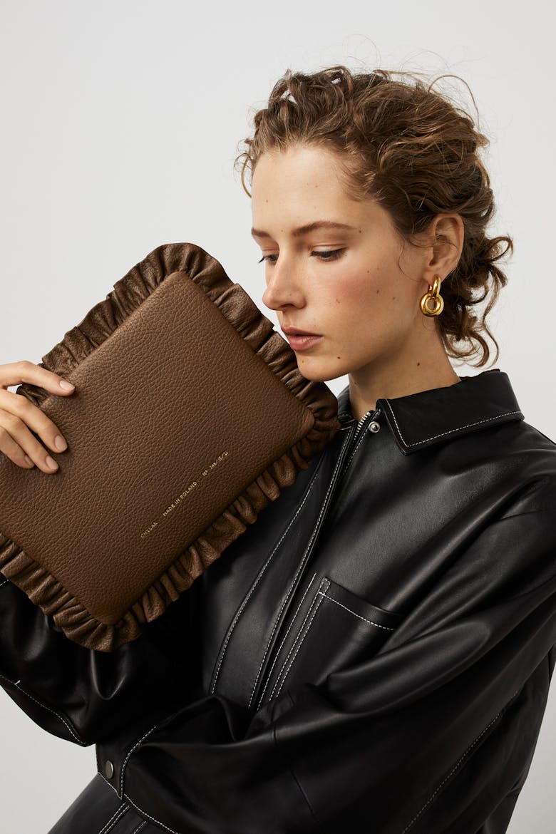 Pillow Clutch “Café-Au-Lait”