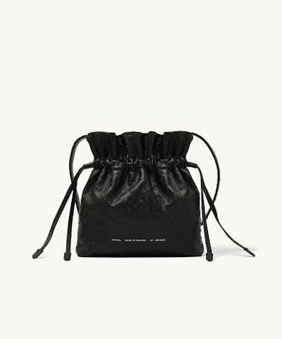 Drawstring Bucket Bag “black ostrich”