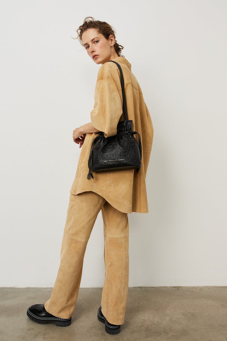 Soft Drawstring Bucket Bag “black ostrich”