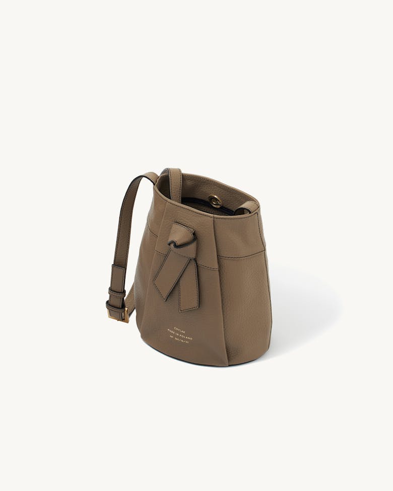 Knot Bucket Bag Taupe