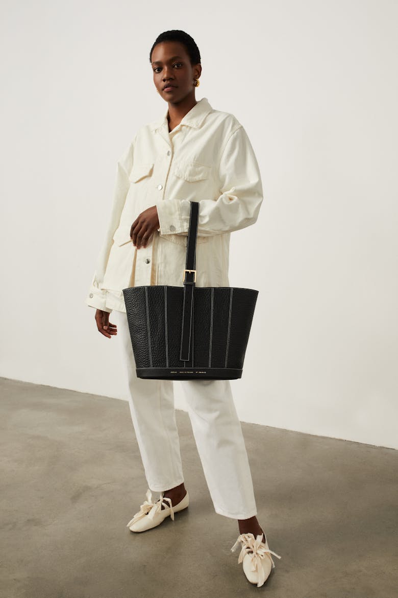 One-Strap Tote Bag Black