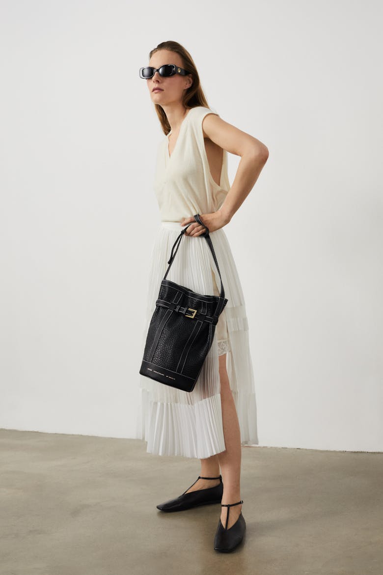 Tall Bucket Bag Black