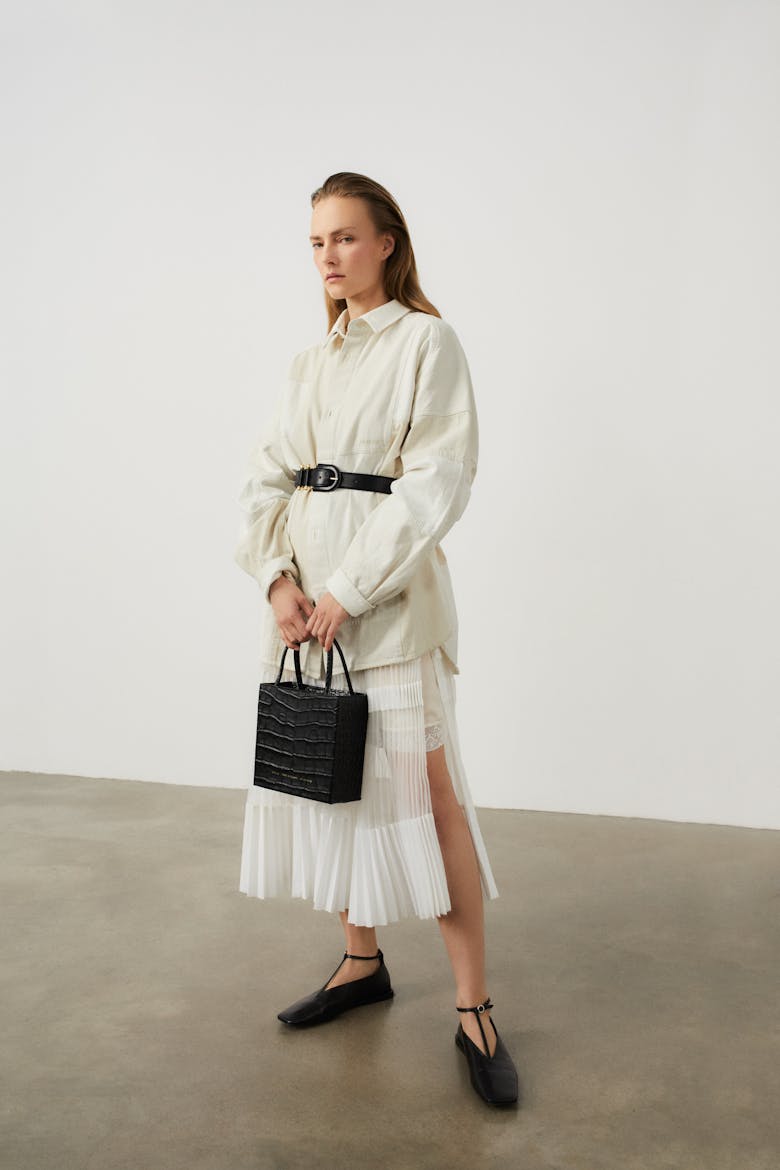 Square Bag “glossy black crocodile”