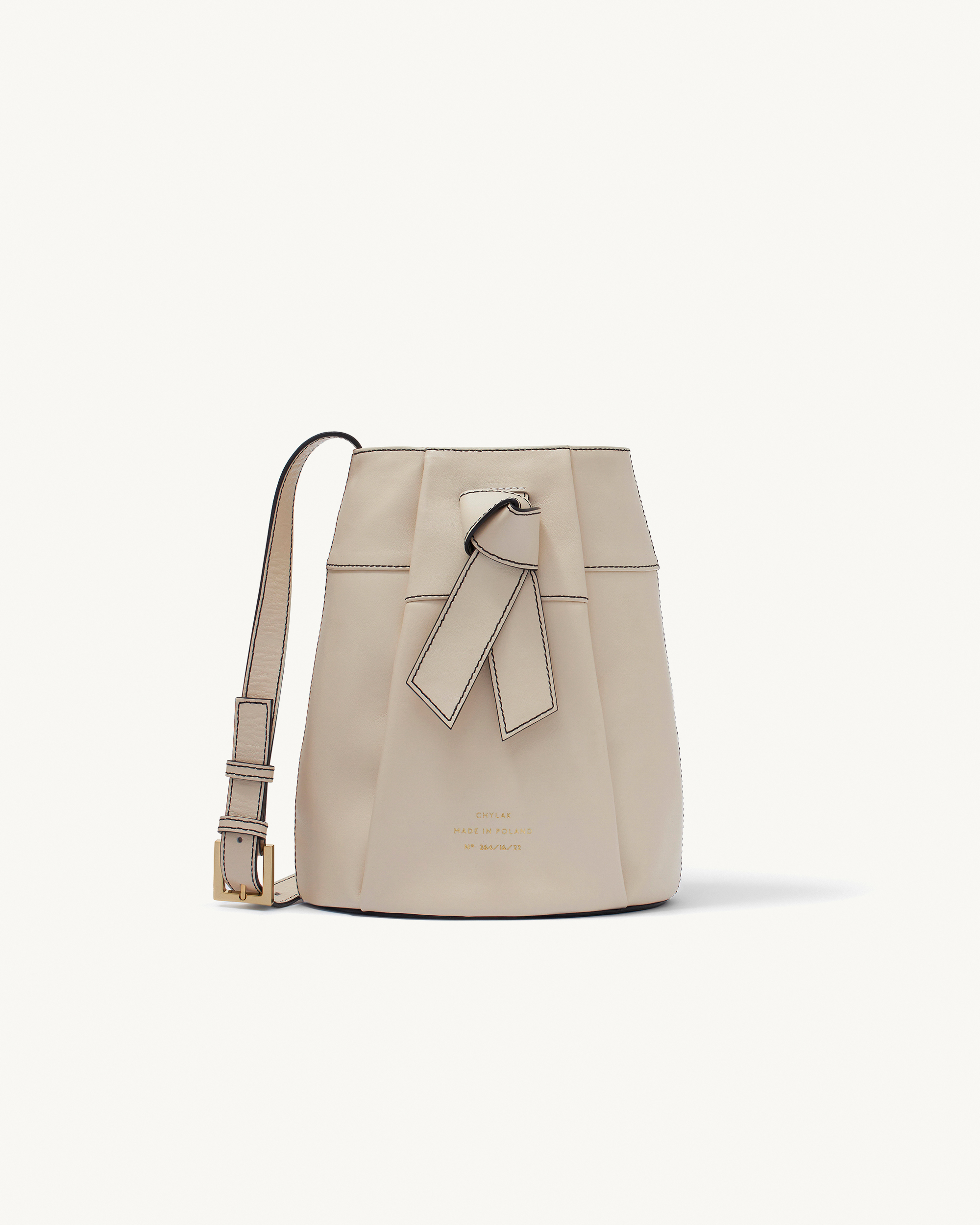 Knot Bucket Bag Cream Chylak