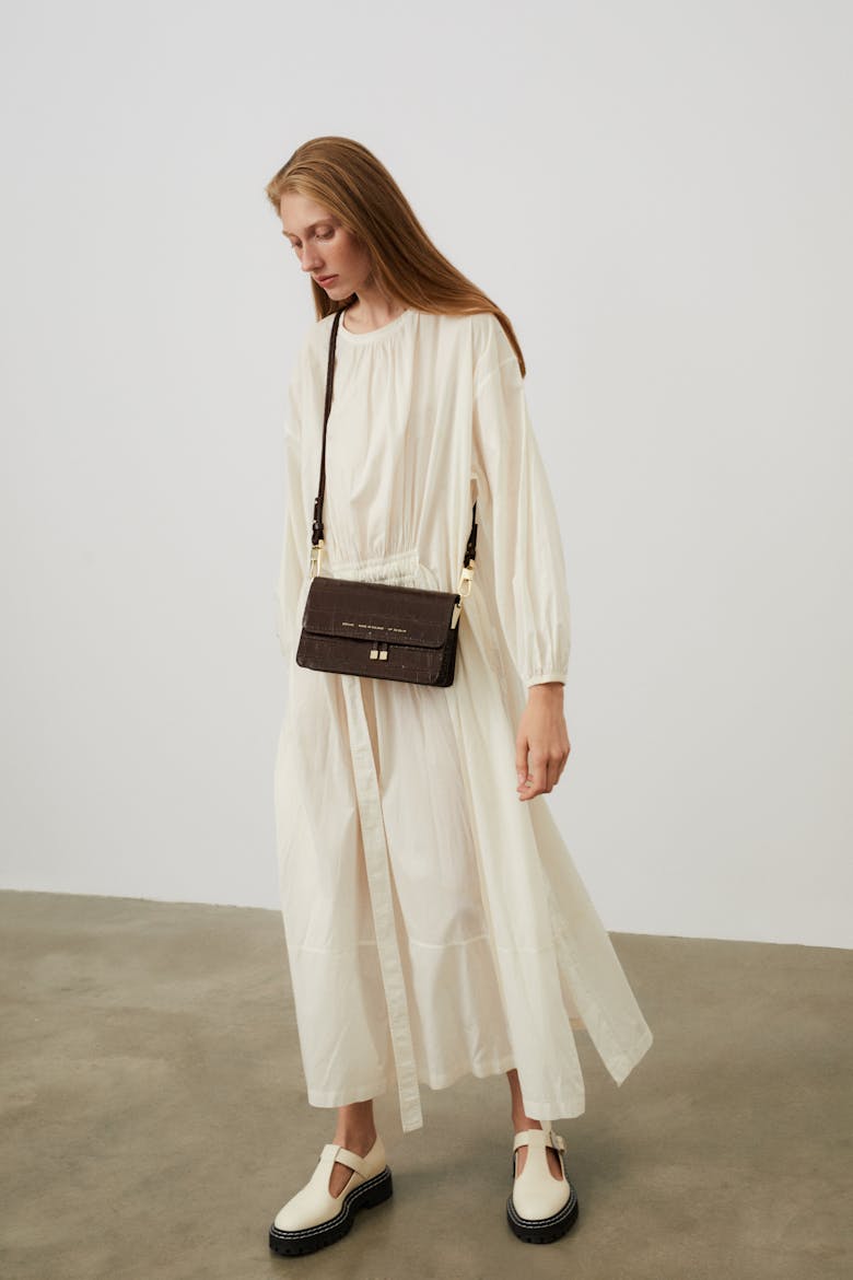 Long Strap “glossy brown crocodile”