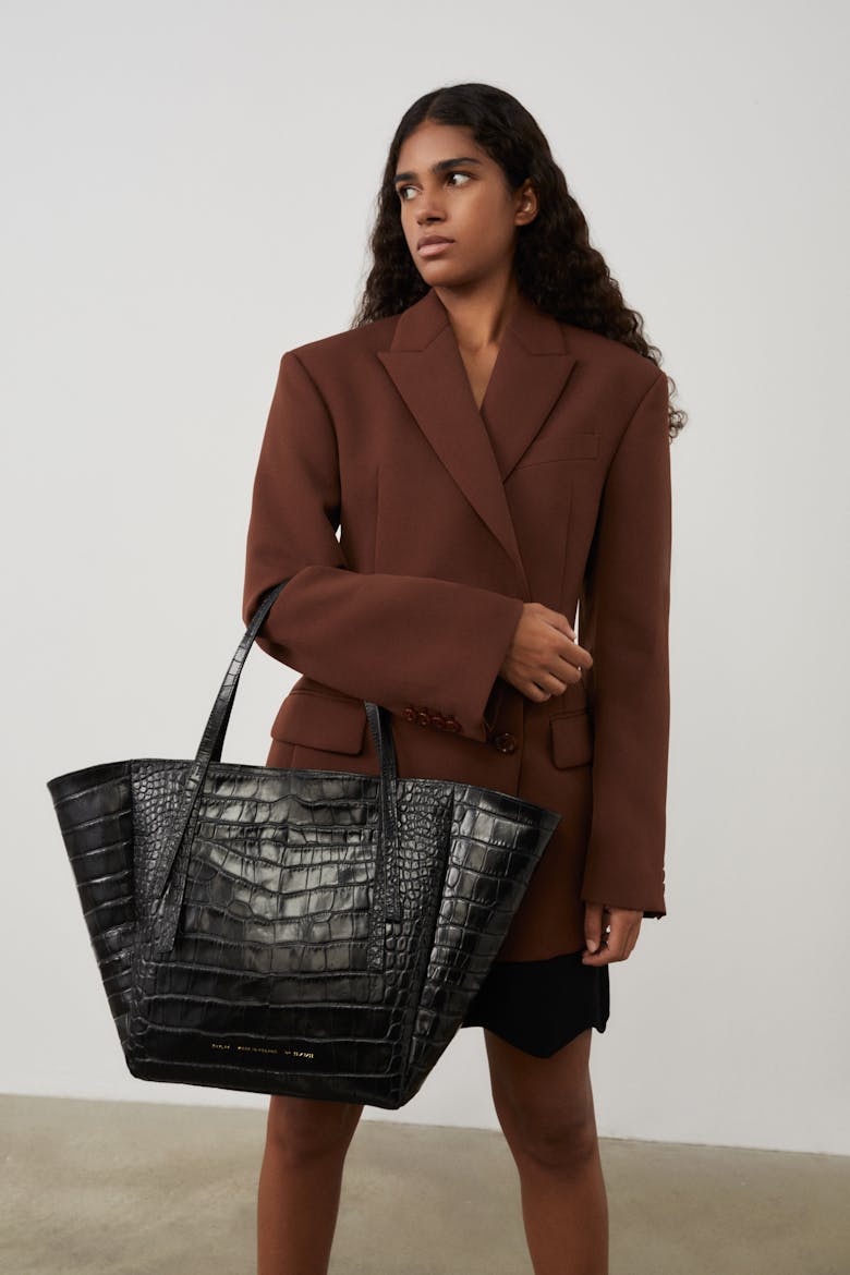 Tie Tote Bag “glossy black crocodile”