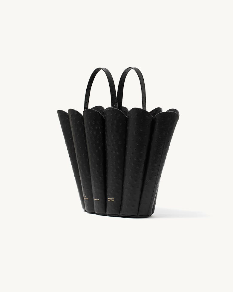 Shell Bag “black ostrich”