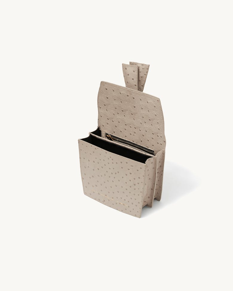 Box Knot Bag “beige ostrich”