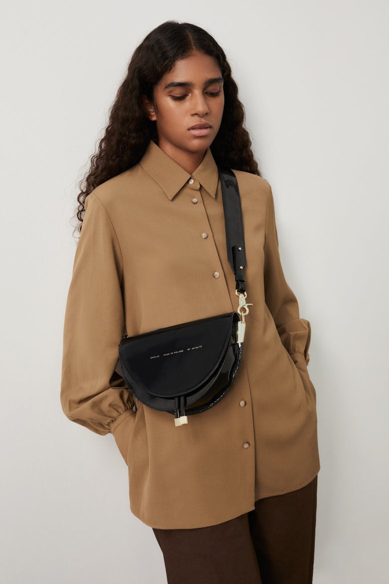 Saddle Bag “black patent leather” 