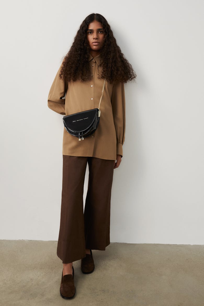 Saddle Bag “black patent leather” 