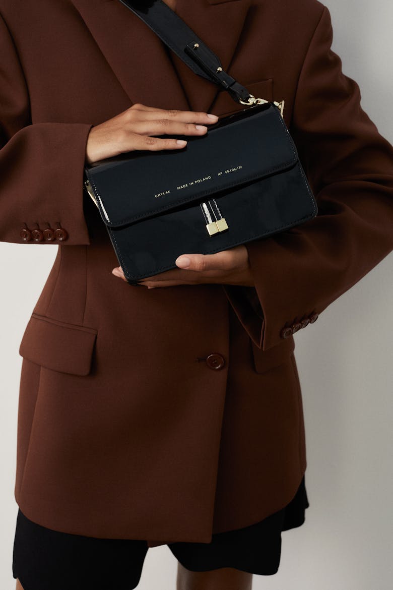 Shoulder Bag “black patent leather” 