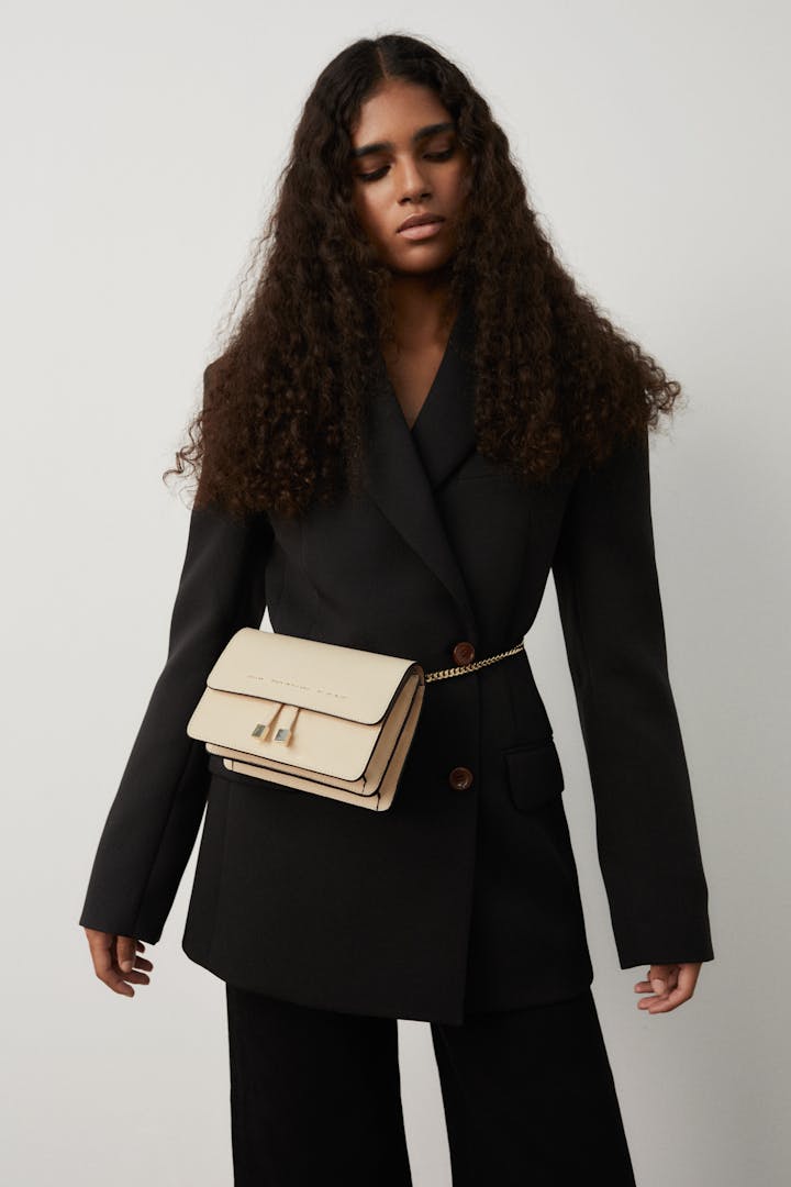 Mini Belt Bag Cream + Golden chain Chylak