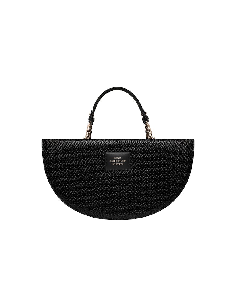 Half Moon Bag “black woven leather”