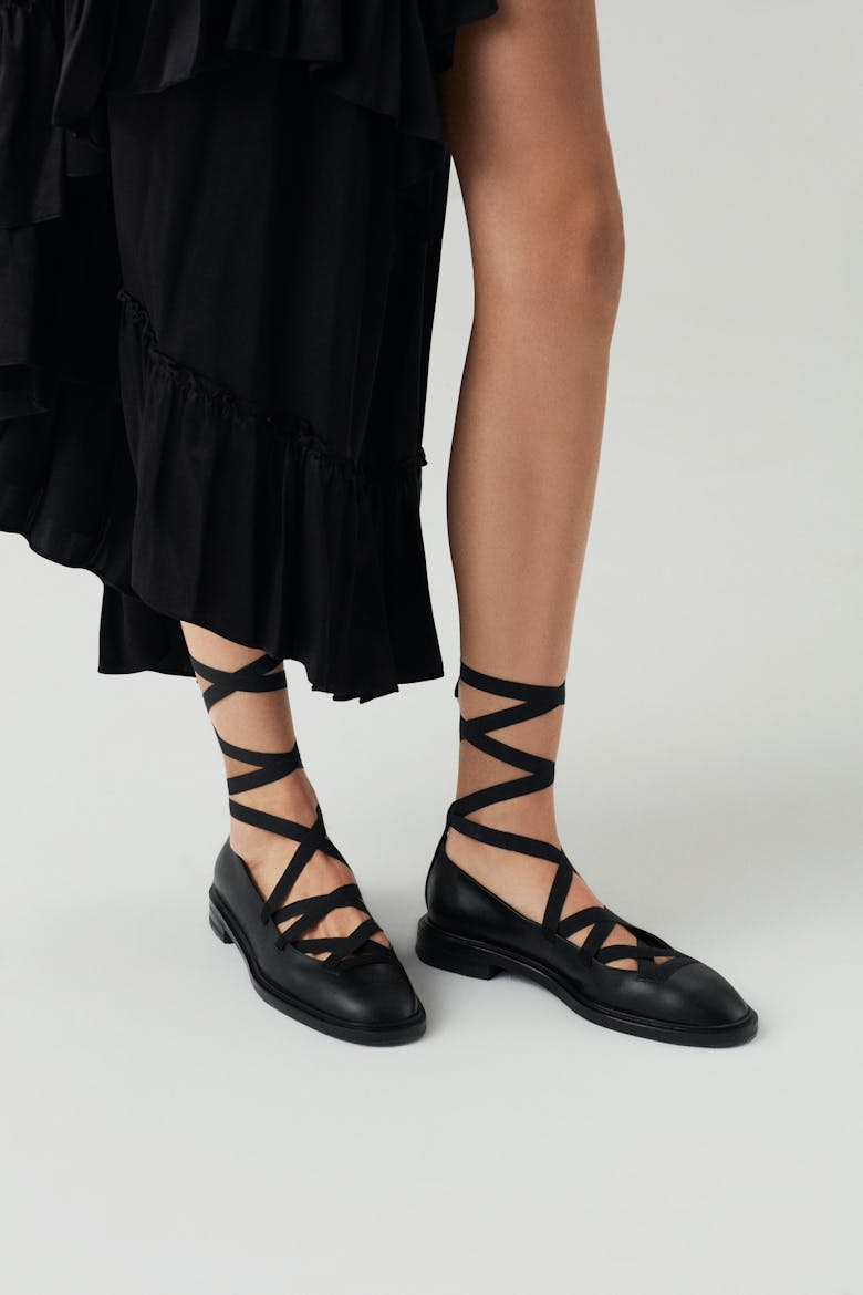Lace Up Ballet Flats Black