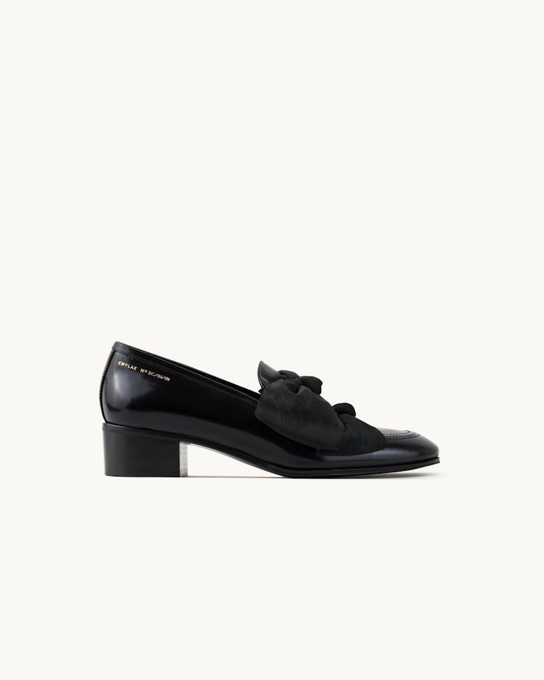 Bow Loafers “glossy black”