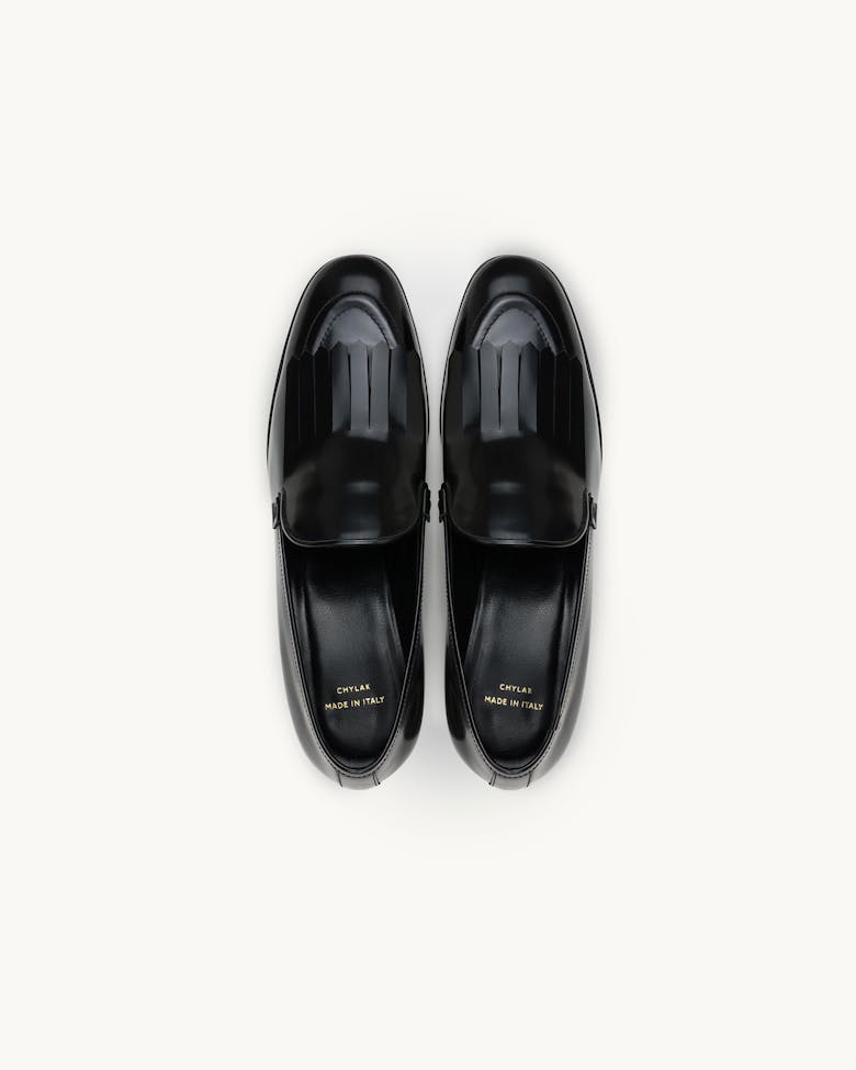 Fringe Loafers “glossy black”