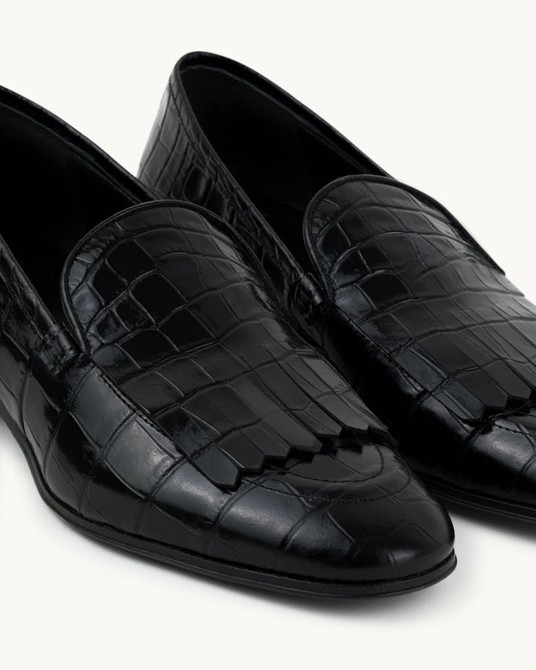 Fringe Loafers “glossy black crocodile”