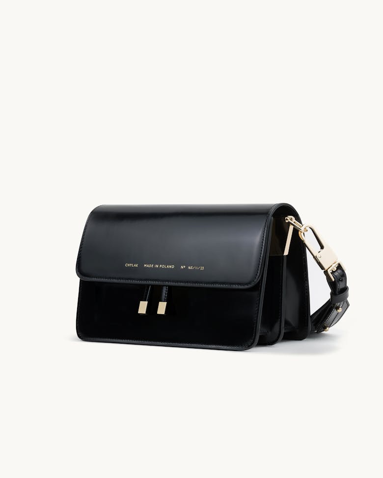Shoulder Bag “glossy black”