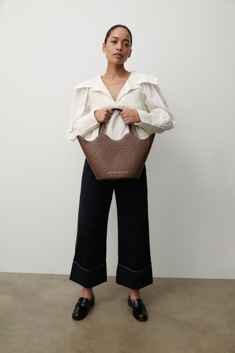 Big Wave Bag “brown ostrich”