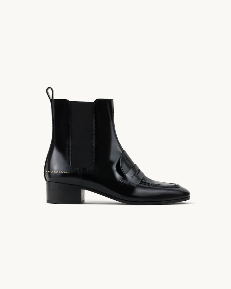Loafer Booties “glossy black”