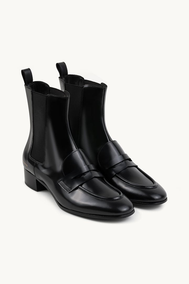 Loafer Booties “glossy black”