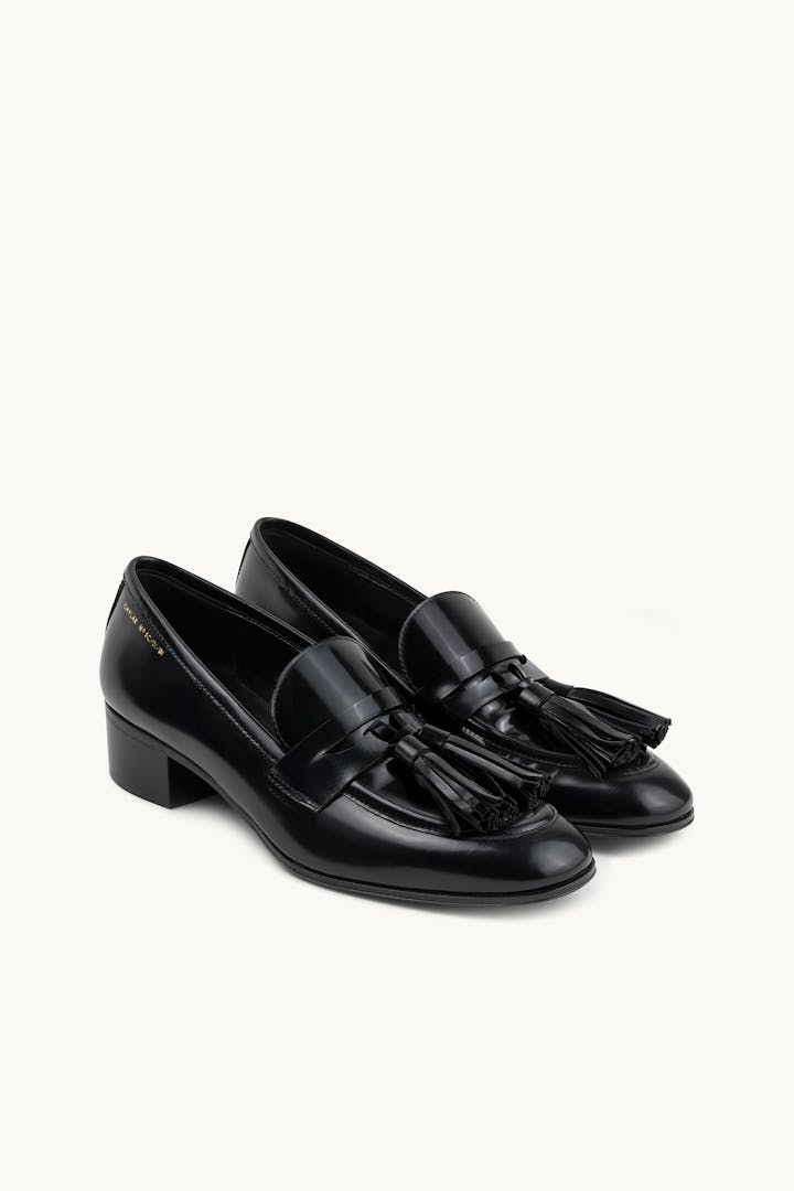 Classic Loafers with Tassels “glossy black”