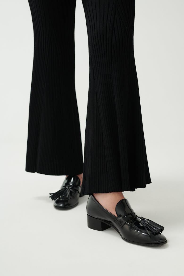 Classic Loafers with Tassels “glossy black”