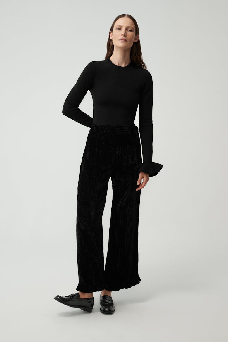 Penny Loafers “glossy black crocodile”